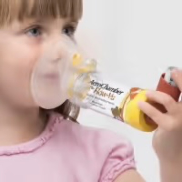 AeroChamber Plus Flow-Vu Kids Inhaler/Nebuliser Spacer  Medium Mask (1-5 Years) - Picture 1 of 13